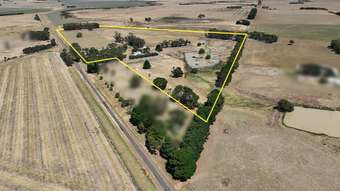 Farm Property for Sale - 250 Woorndoo-darlington Road Woorndoo VIC 3272