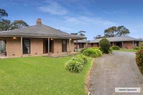 320 South Mountain Road Upper Plenty VIC 3756