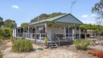 Farm Property for Sale - 29 Horsburgh Court Heathcote VIC 3523