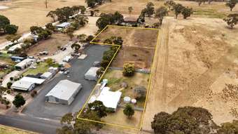 Farm Property for Sale - 136 Racecourse Road Bordertown SA 5268