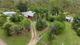 Farm Property for Sale - 162 Mcintyres Road Damascus QLD 4671