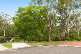 28 Coral Sea Drive Middle Ridge QLD 4350