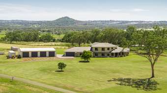 Farm Property for Sale - 142 Bunkers Hill School Road Westbrook QLD 4350