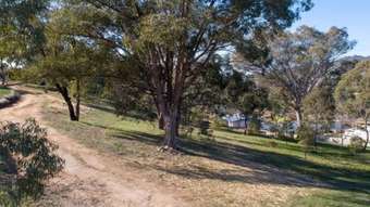 Farm Property for Sale - 11 Gaff Court Wodonga VIC 3690