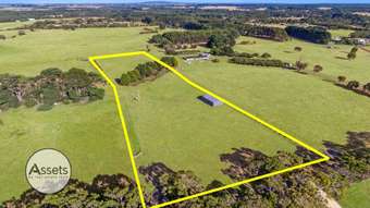 Farm Property for Sale - 63 The Broadway  Portland VIC 3305