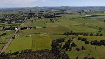 Farm Property for Sale - 4255 Creswick-Newstead Road Broomfield VIC 3364