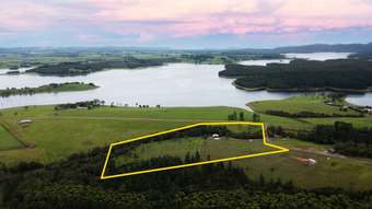 Farm Property for Sale - 61 Old Boar Pocket Road Barrine QLD 4872