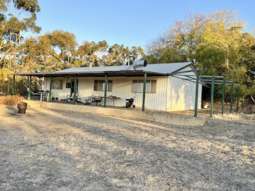 Farm Property for Sale - 964 Dobaderry Road Beverley WA 6304