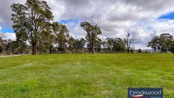 Farm Property for Sale - 11 Higgs Place Bakers Hill WA 6562