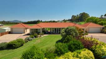 Farm Property for Sale - 20 William Court Lucknow VIC 3875