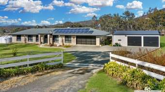 Farm Property for Sale - 27 Holleys Road Tenterfield NSW 2372