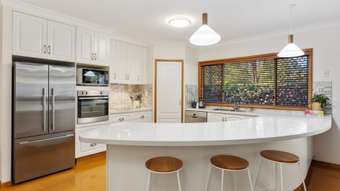 Farm Property for Sale - 4 Banksia Crescent Cabarlah QLD 4352