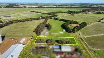 Farm Property for Sale - 7 Richardson Court Lismore VIC 3324