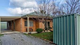 Farm Property for Sale - 16 McBurney Crescent Aldinga Beach SA 5173