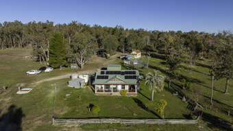'Indiana'  Guyra Road Inverell NSW 2360