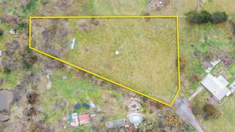 Farm Property for Sale - 21 Central Court Clunes VIC 3370