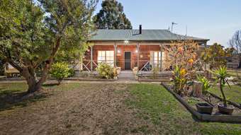 Farm Property for Sale - 159 Drews Lane Raglan VIC 3373